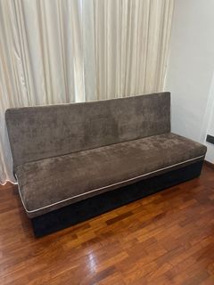 (Category: ) located in . Submitted by thermofire (Listing ID 1371132219, Image 1). Description: .