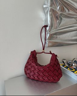 (Category: ) located in . Submitted by sugarcouture (Listing ID 1371093127, Image 1). Description: .