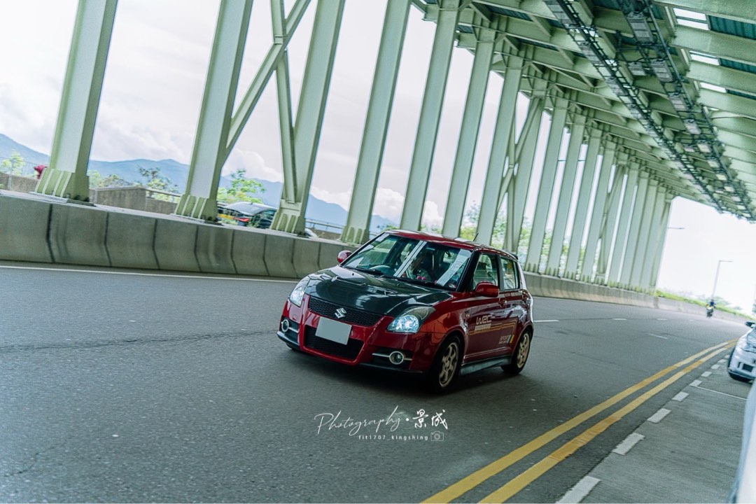 Suzuki Swift 1.3 (M)62863127796739114