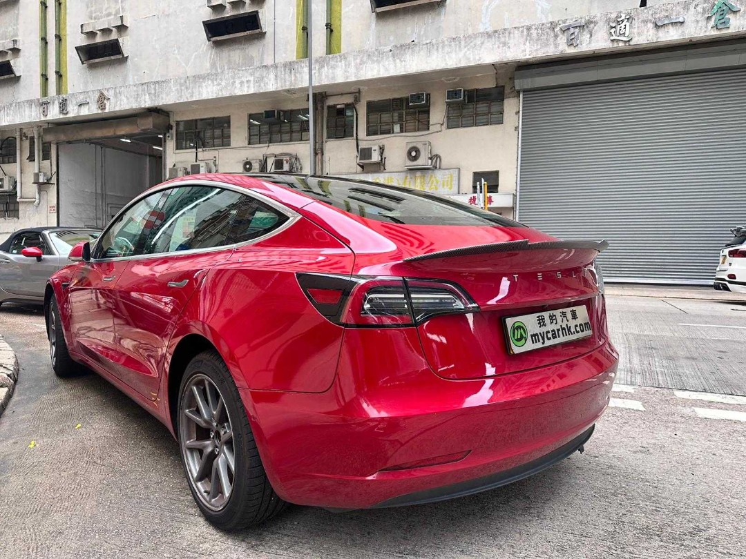 Tesla Model 3 SR Auto62863174175617111