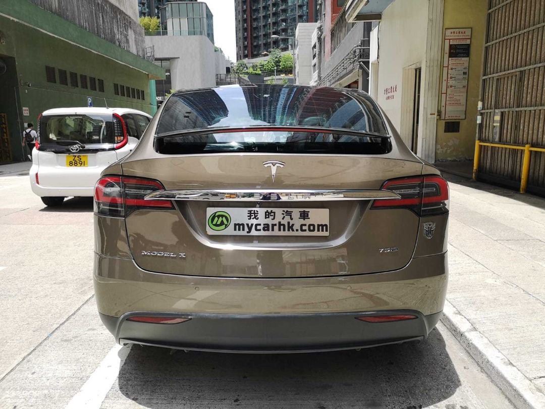 Tesla MODEL X 75D Auto498288127902361607