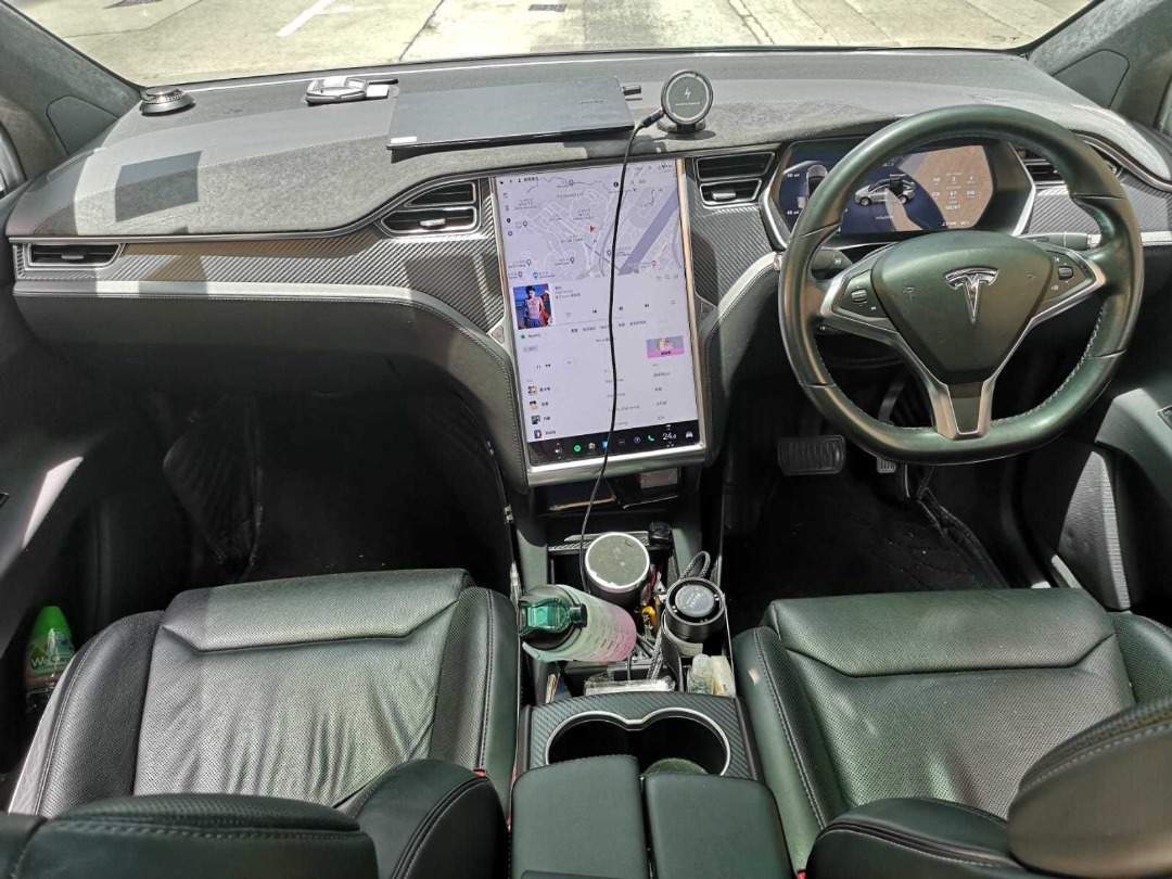 Tesla Model X 75D Auto62863173024642112