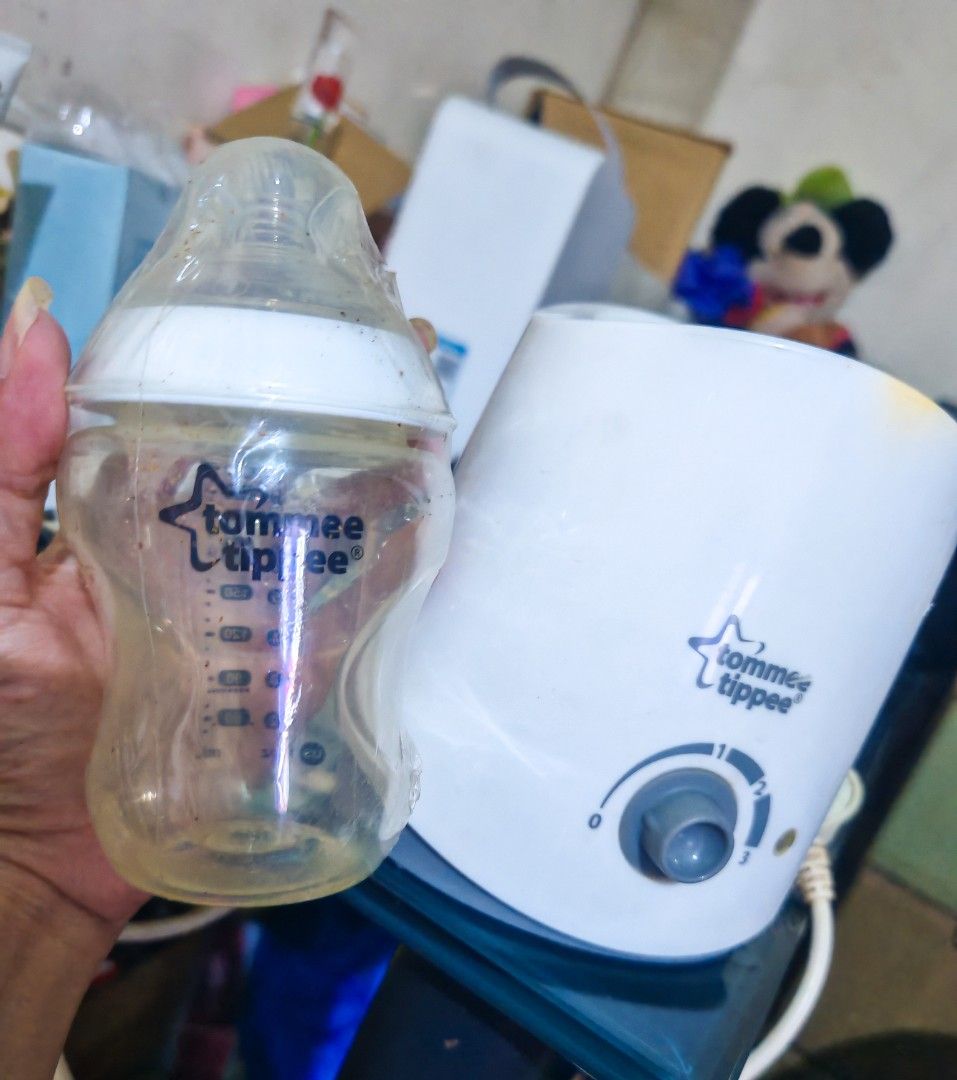 Tommee Tippee bottle and warmer (Category: Breastfeeding & Bottle Feeding) located in Taguig. Submitted by mystuff4youph (Listing ID 1371067771, Image 1). Description: Bottle is new. Never used Bottle and food warmer is verygood condition. Perfectly working mabilis magpainit at easy to use. No issue Take both for 500 nlng Free: pack of milk plastic storage.