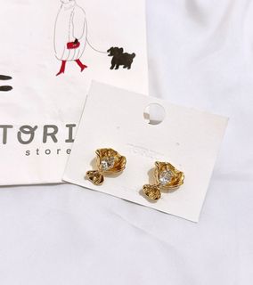 （分類：）位於 。 由 miss_ciaociao 提交（商品編號 1371139570，圖片 1）。簡介： 。