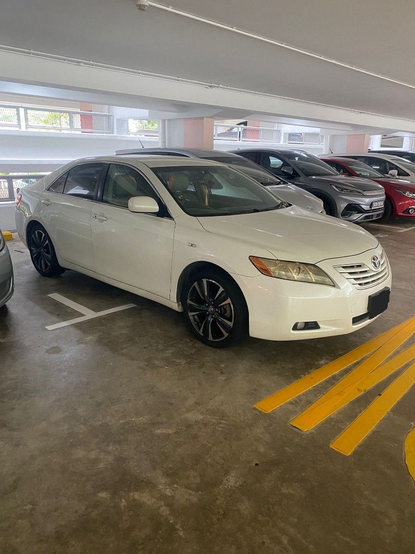 Toyota Camry for Long Term Monthly Leasing (Category: Car Rental) located in Singapore. Submitted by neoboonhua1973 (Listing ID 1371152783, Image 2). Description: Non Phv Usage Toyota Camry Auto for Monthly Leasing $70.00 Daily Nice Bidded number Able drive to Malaysia . 1 month rental + 1 month deposit . Contract 3 , 6 , 9 , 12 months ..