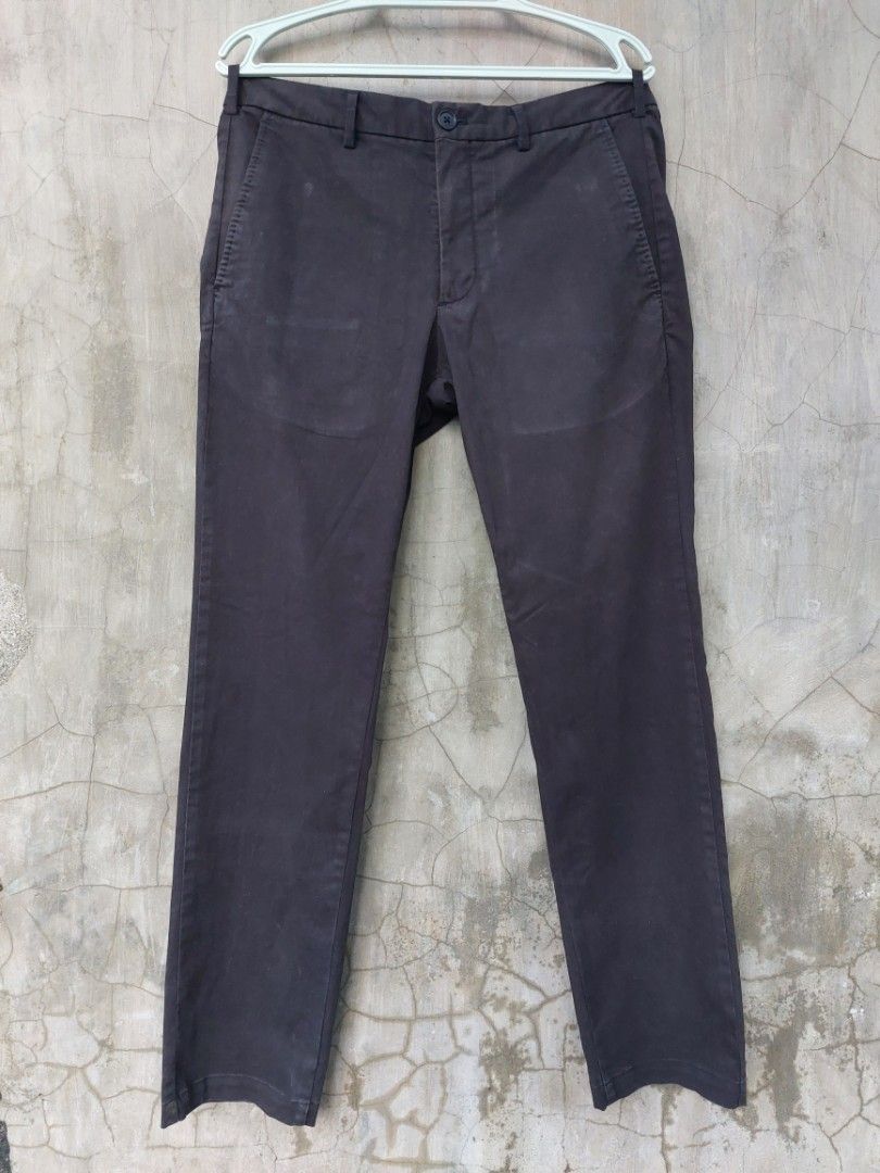 Uniqlo Pants (Category: Jeans) located in Polomolok. Submitted by JoshFinds (Listing ID 1371074586, Image 1). Description: Uniqlo Pants 350+SF Dimes: L=39.5in W=33in MOP:PAYMAYA MOD:J&T/LBC.