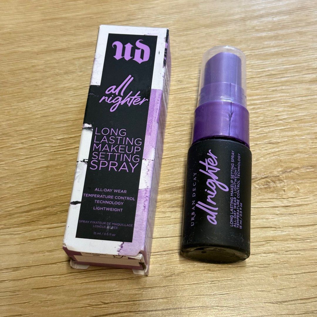 Urban Decay All Nighter Long Lasting Setting Spray 15ml (Category: Makeup) located in Muntinlupa City. Submitted by lovedbyapril (Listing ID 1371110113, Image 1). Description: Brand New Expiry: 2027-09-01 Waterproof, smudge-proof, and transfer-resistant fixing spray Natural, real skin finish Up to 16-hour wear Keeps makeup fresh all day Temperature control technology keeps skin feeling cooler to prevent makeup meltdowns Boosts makeup vibrancy Sup