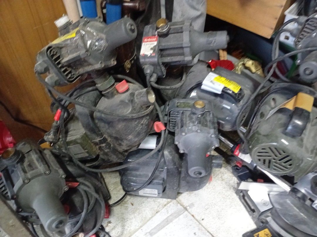 1 Lot Ozito Pressure Pump (Category: Construction Tools & Equipment) located in Caloocan City. Submitted by kuyajersgaragesale (Listing ID 1371266450, Image 1). Description: .