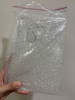由 Quella980129 (刊登 ID 1371226443，圖片 1) 提交，位於 的 (類別：)，說明：。