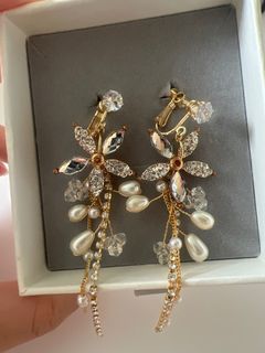 （分類：）位於 。 由 icebubbletea_ 提交（商品編號 1371193700，圖片 1）。簡介： 。
