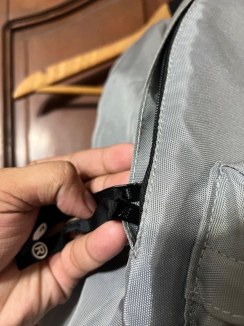Authentic Bape Baby Milo Back Pack (Category: Backpacks) located in Manila. Submitted by thriftpoint99 (Listing ID 1371314342, Image 2). Description: Authentic 100% Issue on last photo Minimal crack on print and small dents Excellent condition All zipper are working.