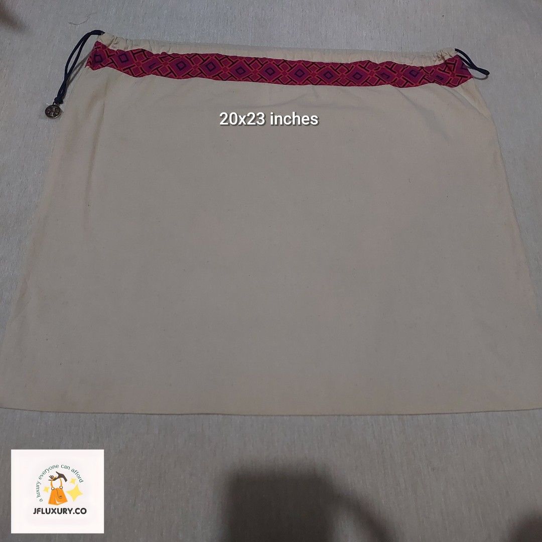 Authentic Tory Burch dust bag 20x23 inches (Category: Luxury Bags & Wallets) located in Manila. Submitted by jfluxury.co (Listing ID 1371213644, Image 1). Description: excellent condition no flaws bought in Japan 🇯🇵 💯% Authentic. 😊 Money back guarantee. 😊 Clean and ready to use na..