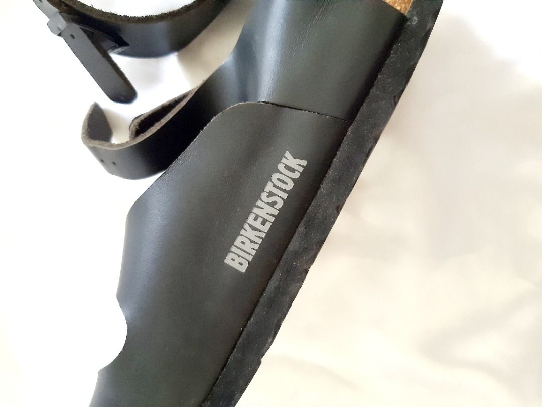 Birkenstock Athen Black Leather Gladiator Sandals (Category: Flats & Sandals) located in Bacolod City. Submitted by schatzi322 (Listing ID 1371192027, Image 3). Description: Birke stock Athen Black made of rral leather. Decluttering.