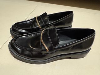 (Category: ) located in . Submitted by preloved0820 (Listing ID 1371284162, Image 1). Description: .