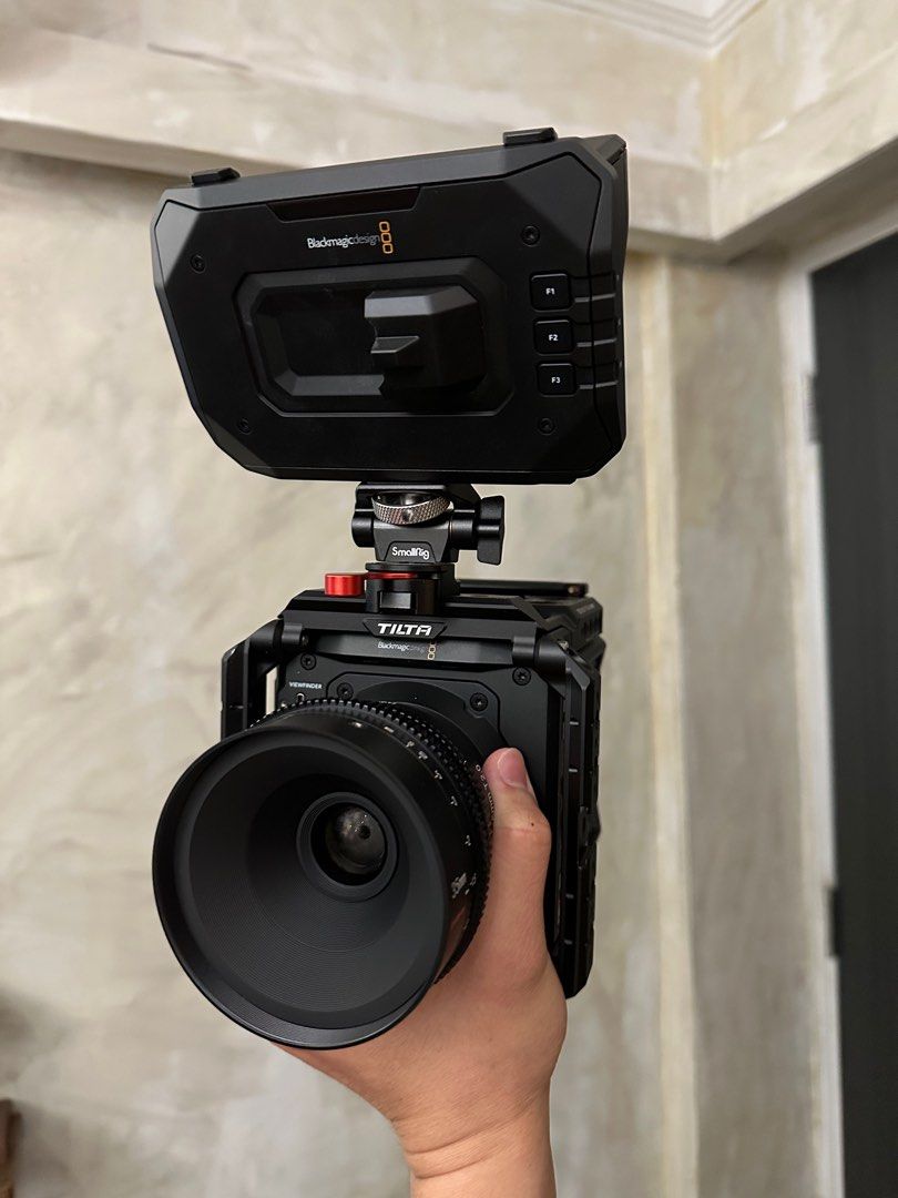 Black Magic Pyxis 6k with Monitor62864721376386113
