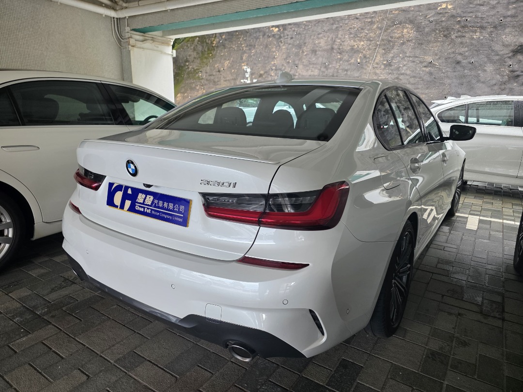 BMW 330i M SPORT Auto62863172788610113