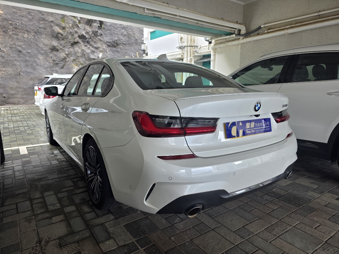 BMW 330i M SPORT Auto62863172788610112