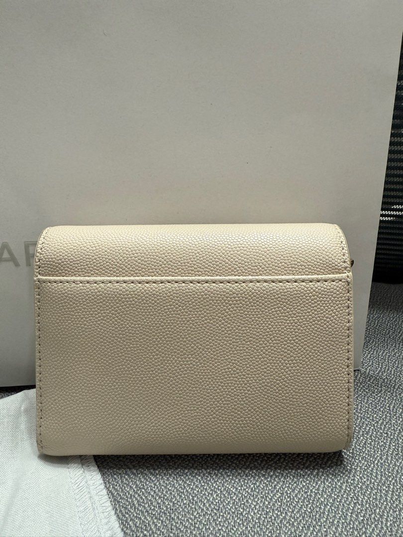 Charles and Keith mini wallet (Category: Luxury Bags & Wallets) located in Manila. Submitted by thecuratedfind (Listing ID 1371260922, Image 3). Description: - lightly used - comes with box and paper bag - with minor issues (see last 3 photos) .