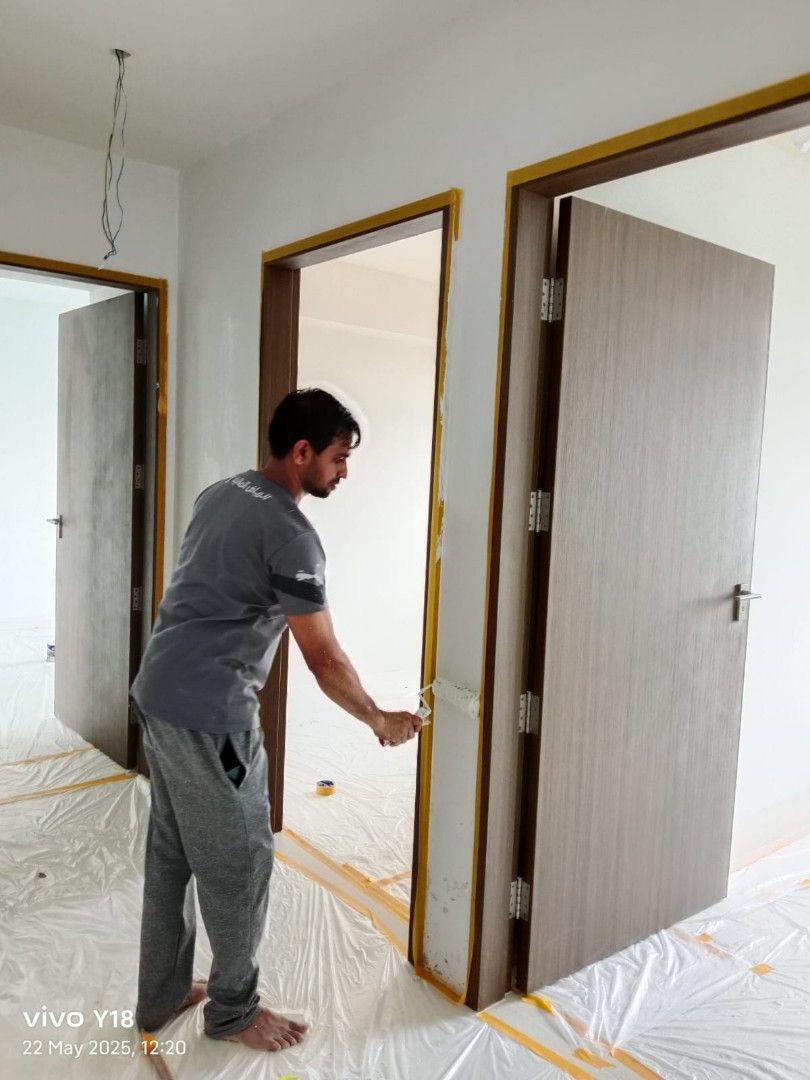 Cheapest painting service, all types of HDB/BTO/Resale /Rental /Condo/office  /commercial areas painting.62863075833857112