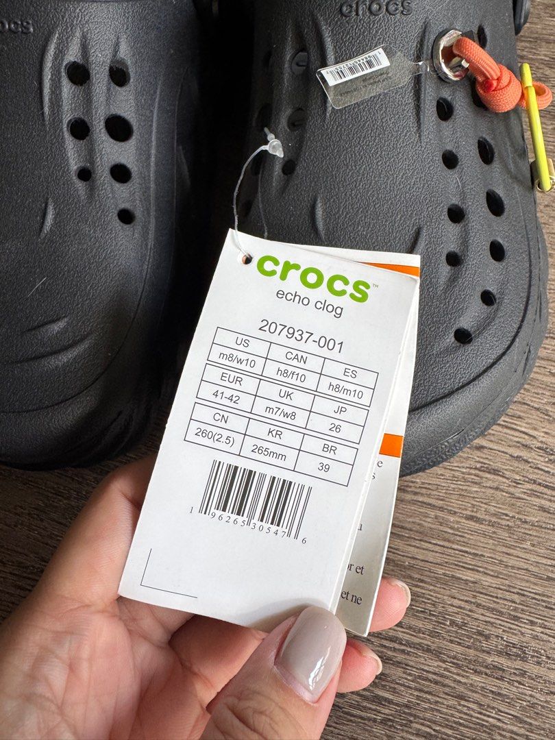 Crocs Echo clogs (Category: Flipflops and Slides) located in Singapore. Submitted by numyak (Listing ID 1371197704, Image 6). Description: Brand new with tag Comes with the jibbitz No trades Fixed price .