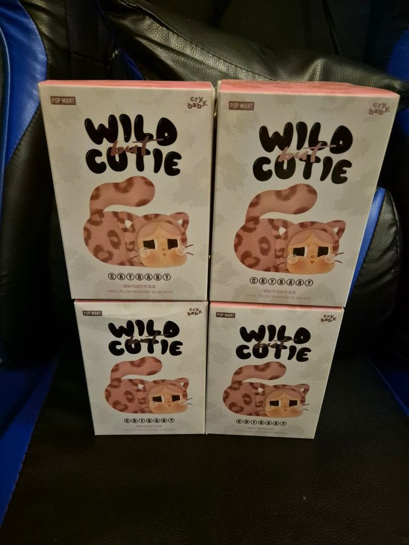 crybaby wild but cutieペンダントVintage Denim Ready Stock] CRYBABY Wild but Cutie (Denim/Neon), Hobbies