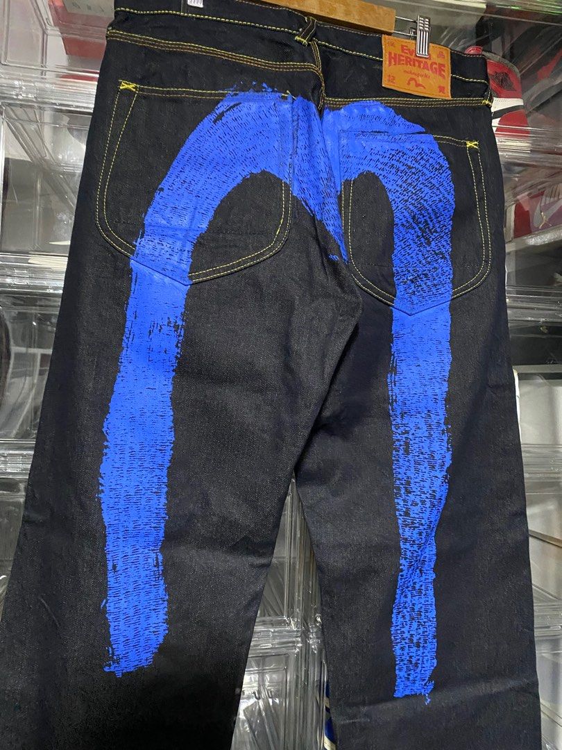 Evisu daicock pants (Category: Jeans) located in Baguio. Submitted by fullroom.dgs (Listing ID 1371317578, Image 3). Description: Evisu daicock pants Excellent condition size 36 please check photos.