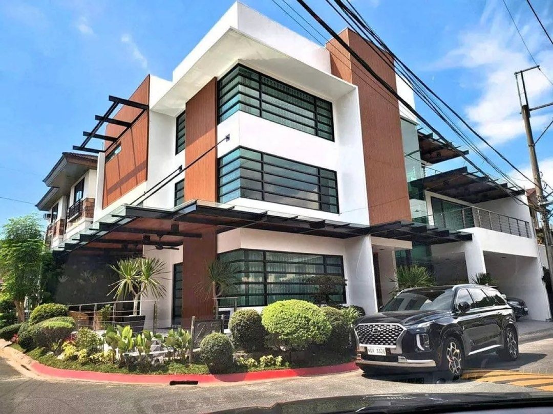 (Category: ) located in . Submitted by imatch_realty_karina (Listing ID 1371202973, Image 1). Description: .