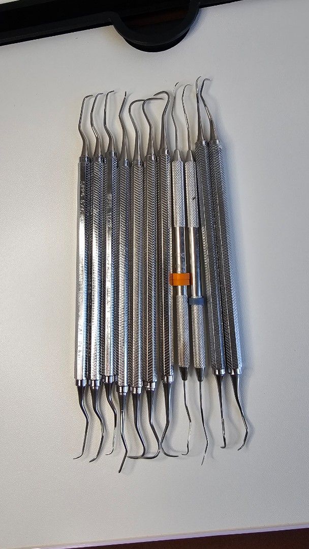 Hu-Friedy Gracey curette after 5 (Category: Medical Supplies & Tools) located in Manila. Submitted by nasser320 (Listing ID 1371277090, Image 1). Description: For Sell Hu-Friedy brand Gracey curette and scalers In very good condition Very sharp thin hand Gracey curette after 5 ✨ SRPG 11 /12 ✨SRPG 13/14 ✨SRPG 5/6 ✨SH6/7 universal scaler 1k ✨SC13/14 Columbia Universal curette ✨ODU11 /12 after 5 500 pesos each only Note : Universal scaler 1k.