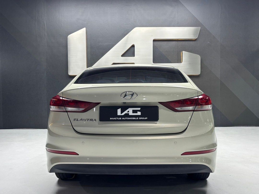 Hyundai Elantra GLS  1.6 AT Auto62886406103554112