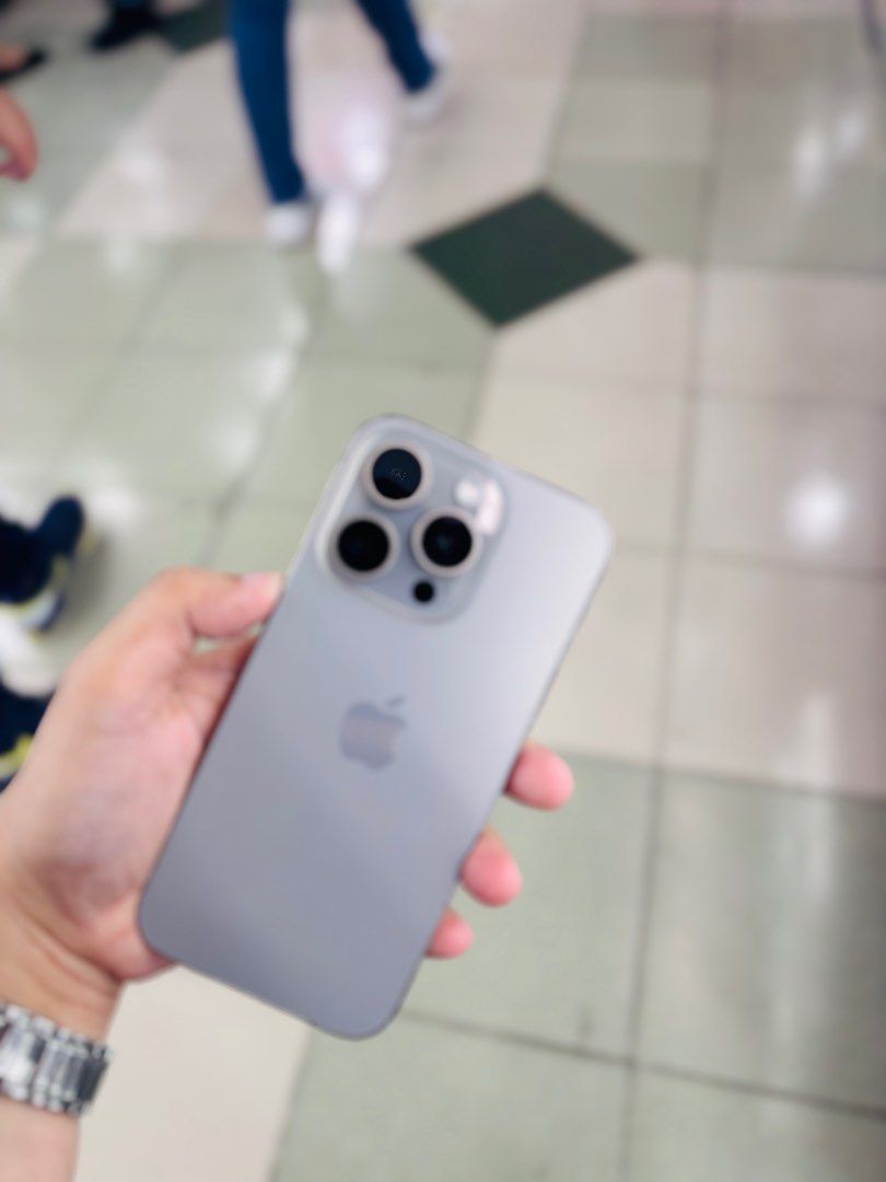 Iphone 15 Pro 128GB 93bh dualsim no issues HK variant (Category: iPhone 15 Series) located in San Juan City. Submitted by najihahtelecomshop2018 (Listing ID 1371287072, Image 2). Description: Legit Store | Original unit FOR SALE | TRADE / SWAP ▫️INSTALLMENT thru: 🔸Credit Card (straight / installment) 🔸Ggives / Gcredit + 6% interest 🔸Spay Later + 6% interest (RFS: Buy and Sell any kinds of Gadgets) Description: iPhone 15 Pro 128 ( other GB are 
