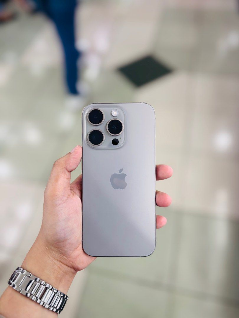 Iphone 15 Pro 128GB 93bh dualsim no issues HK variant (Category: iPhone 15 Series) located in San Juan City. Submitted by najihahtelecomshop2018 (Listing ID 1371287072, Image 1). Description: Legit Store | Original unit FOR SALE | TRADE / SWAP ▫️INSTALLMENT thru: 🔸Credit Card (straight / installment) 🔸Ggives / Gcredit + 6% interest 🔸Spay Later + 6% interest (RFS: Buy and Sell any kinds of Gadgets) Description: iPhone 15 Pro 128 ( other GB are 
