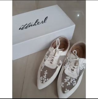 (Kategori: ) berada di . Dikirim oleh once.beloved (ID iklan 1371298857, Gambar 1). Deskripsi: .
