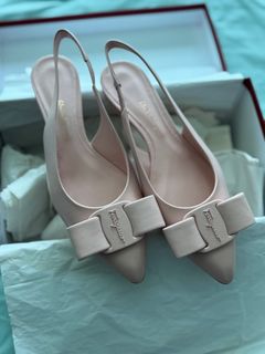 (Category: ) located in . Submitted by _closetlover_ (Listing ID 1371217452, Image 1). Description: .