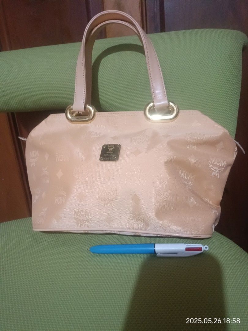MCM White Visetos Nylon Handbag Brown Light brown (Category: Luxury Bags & Wallets) located in San Fernando. Submitted by lanie0486 (Listing ID 1371281991, Image 1). Description: Preloved from Japan 9/10 condition.