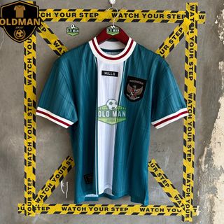 (Kategori: ) berada di . Dikirim oleh oldman_jersey (ID iklan 1371252068, Gambar 1). Deskripsi: .