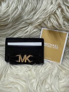 (Category: ) located in . Submitted by importedgoods_mm (Listing ID 1371256392, Image 1). Description: .