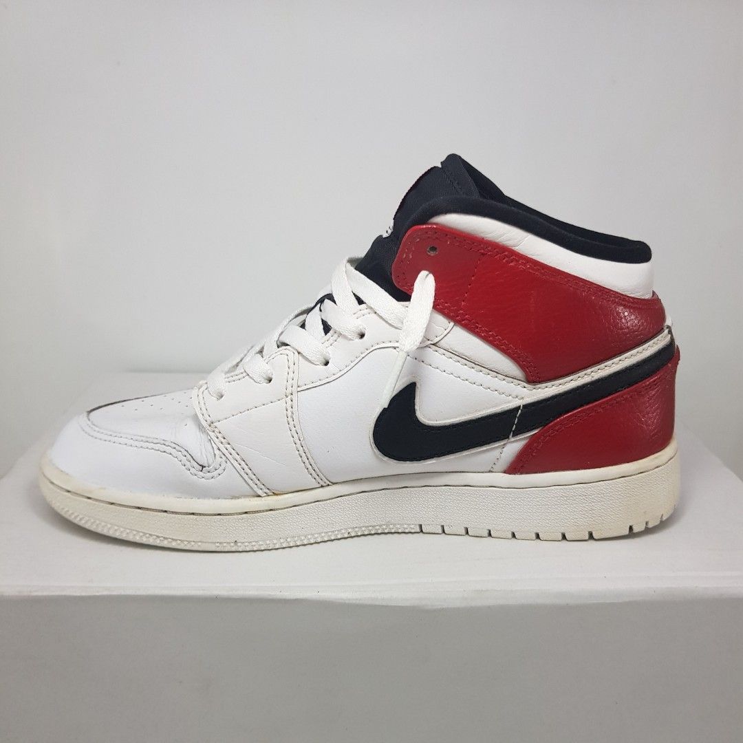 Nike Jordan Mid 'Chicago' -, Fesyen Pria, Sepatu Sneakers di