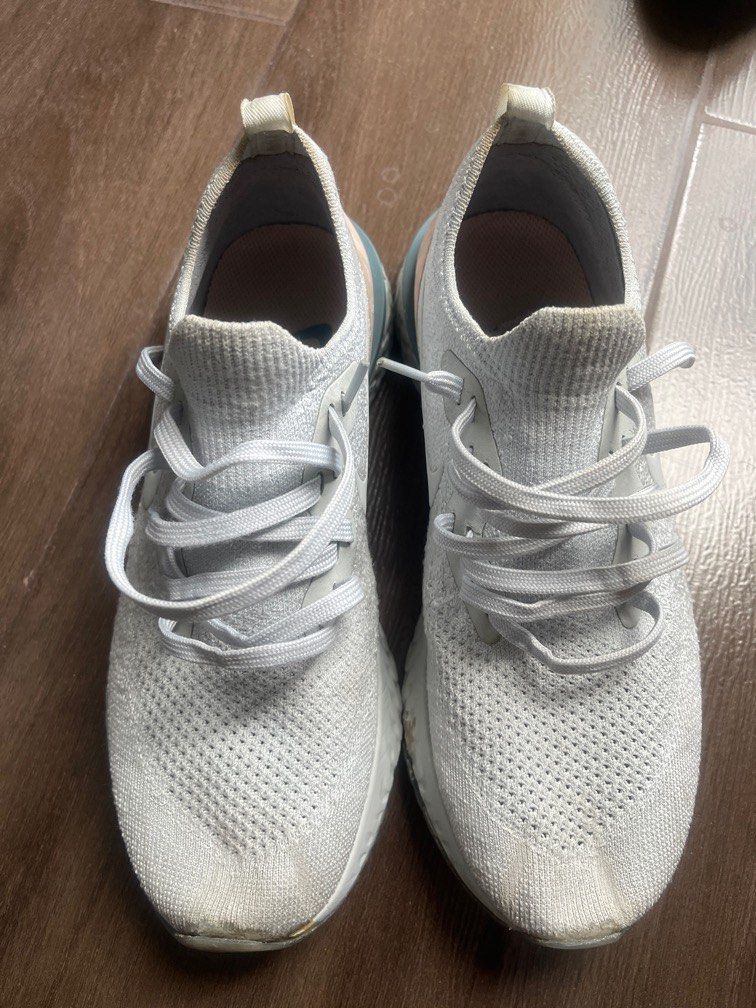 Nike reacts in baby blue (Category: Sneakers) located in Quezon City. Submitted by di_one (Listing ID 1371192689, Image 2). Description: Bought for 9k php.