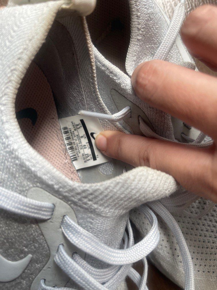 Nike reacts in baby blue (Category: Sneakers) located in Quezon City. Submitted by di_one (Listing ID 1371192689, Image 3). Description: Bought for 9k php.