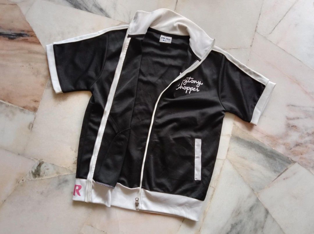 One Piece Traktop (Category: Tshirts & Polo Shirts) located in Kuala Lumpur. Submitted by murahdah (Listing ID 1371265415, Image 2). Description: HARGA TIDAK TERMASUK POS ATAU PICKUP.BACA LAGI.. * Item Bundle /Used * Saiz M Ukuran Flat Pit 19.5" .L24.5" * Kain polyester * Warna 80% * Kondisi baju cantik padu.Bebas lubang koyak.Lihat gambar. Lock Rm38.00 * Pos Dfod Atau Tambah Duit Pos. * Cod Di Tulip Apt Pandan Indah KL Ampang Sahaja....