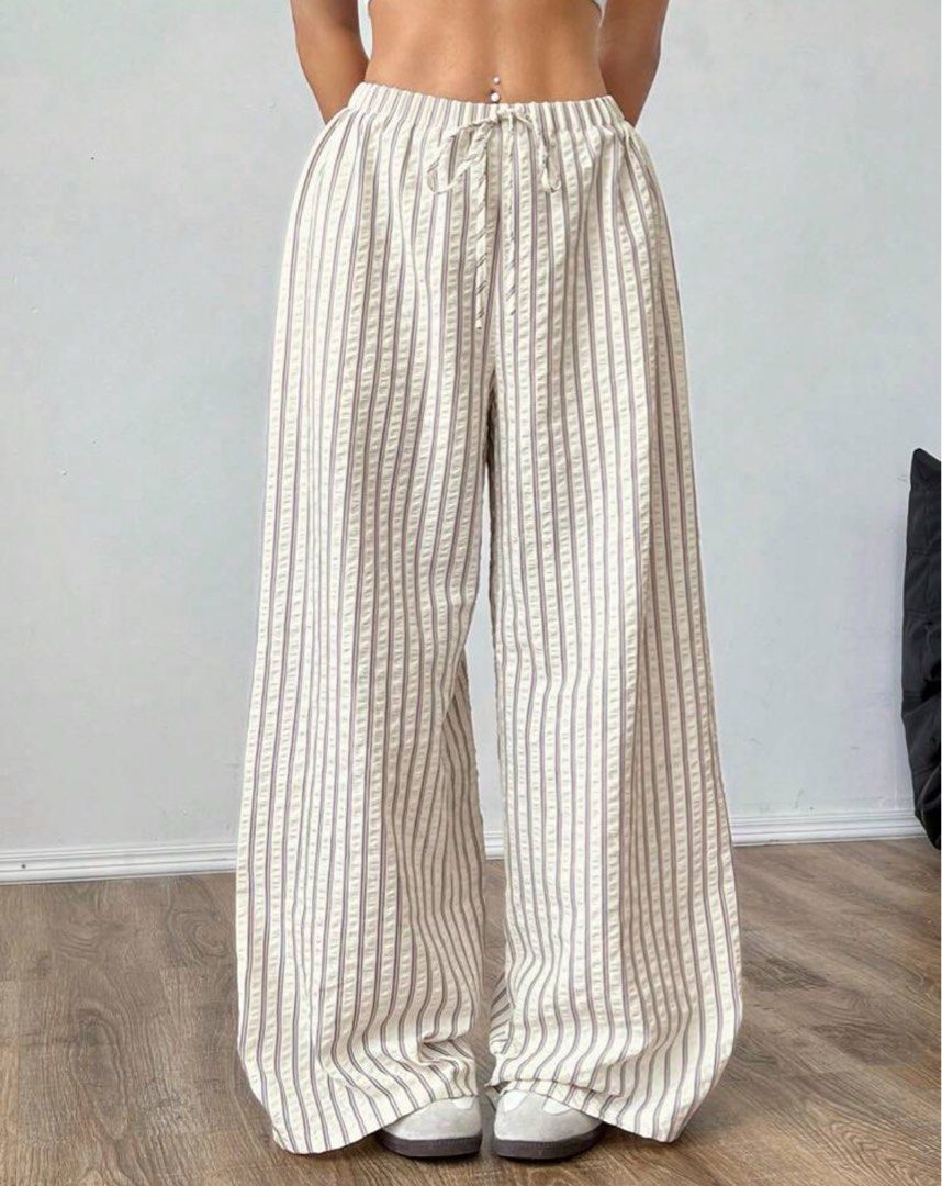 Pinstripe Flowy Pants (Category: Other Bottoms) located in Manila. Submitted by shaee__ (Listing ID 1371309653, Image 1). Description: • stretchable.