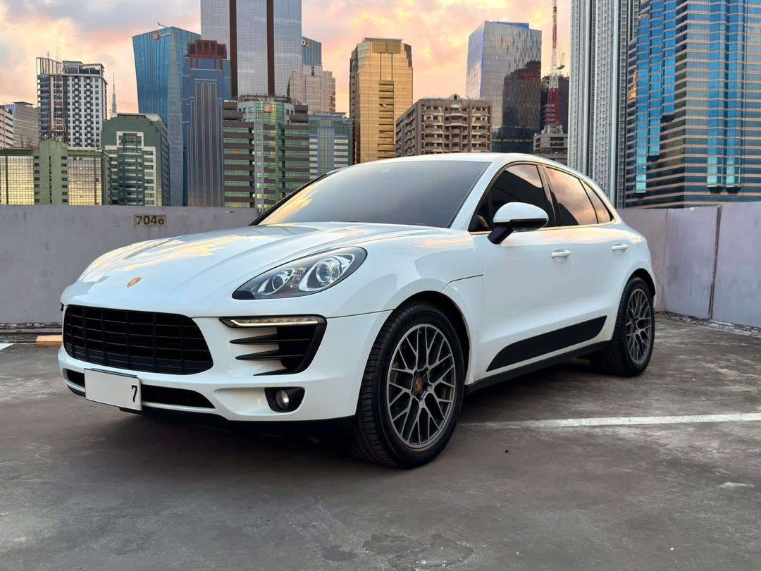 (Category: ) located in . Submitted by quality_cars (Listing ID 1371228653, Image 1). Description: .