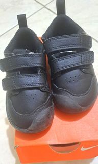 (Kategori: ) berada di . Dikirim oleh moulimoly (ID iklan 1371229653, Gambar 1). Deskripsi: .