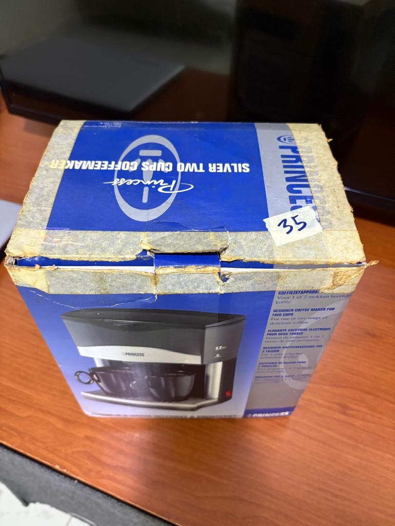 Princess Coffee Maker with Two Cups FREE!!!!!, Furniture & Home Living ...