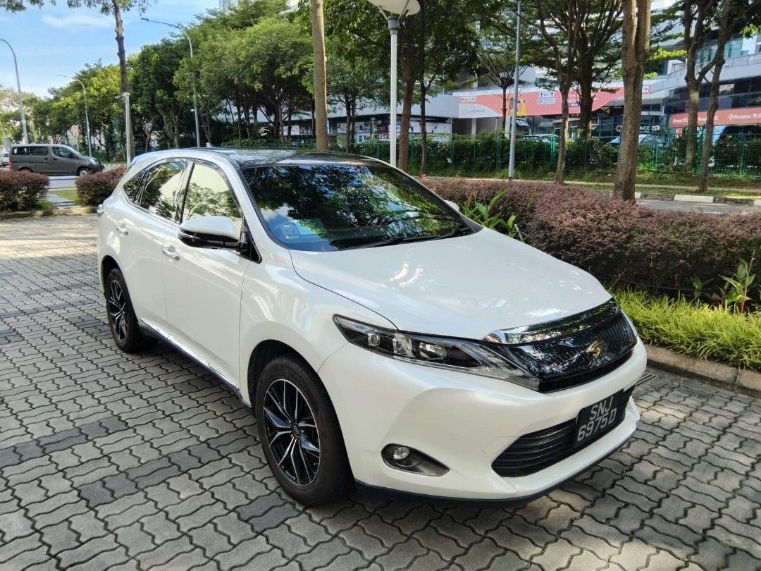 Rental (non phv)- Toyota Harrier 2.0 Premium with panoramic roof628874246585621115