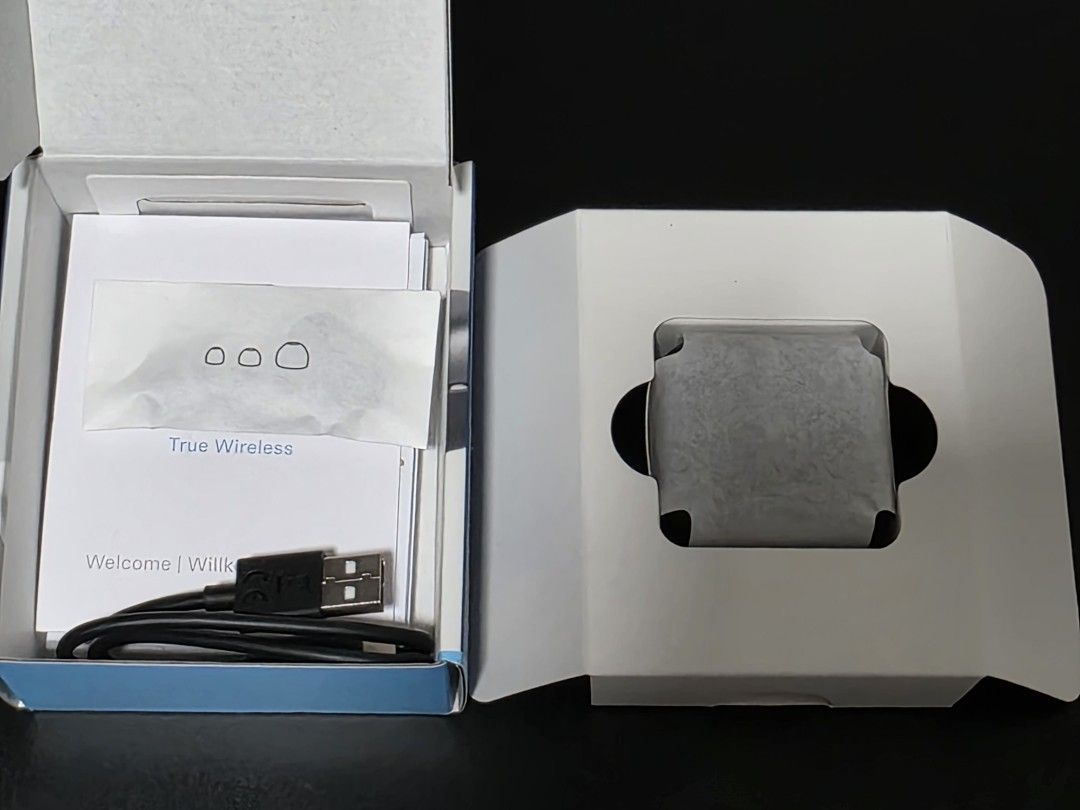 Sennheiser accentum true wireless (Category: Earphones) located in Singapore. Submitted by jjj1005 (Listing ID 1371255527, Image 2). Description: .