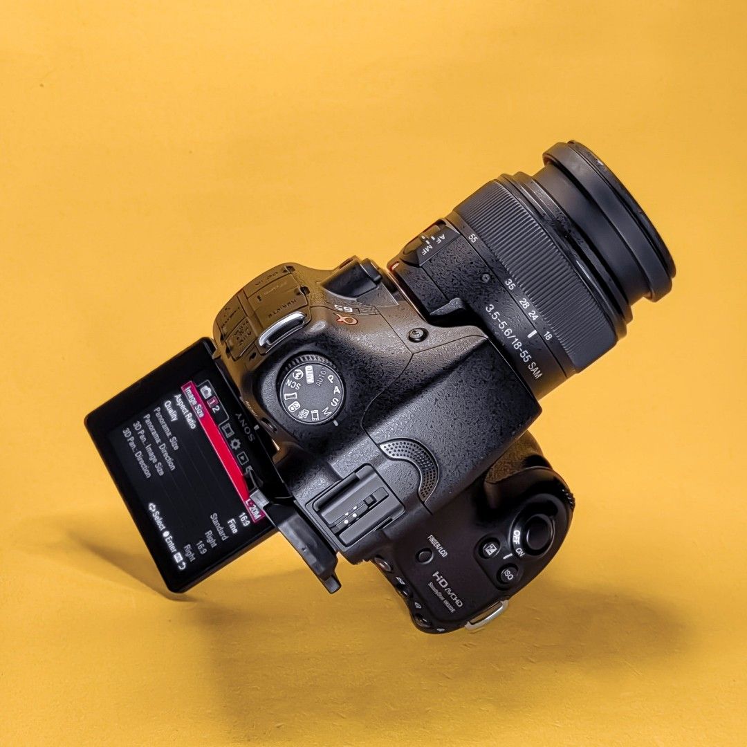 Sony SLT A65 Flipscreen Professional DSLR Camera (Category: Cameras) located in Balanga. Submitted by cyrin_camera (Listing ID 1371175653, Image 3). Description: 𝐑𝐔𝐒𝐇‼️For Sale Unahan nalang po!😱 𝐒𝐎𝐍𝐘 𝐒𝐋𝐓 𝐀𝟔𝟓 𝐅𝐥𝐢𝐩𝐒𝐜𝐫𝐞𝐞𝐧 𝟐𝟒𝐌𝐏 Professional DSLR Camera. With 𝐒𝐨𝐧𝐲 𝟏𝟖-𝟓𝟓𝐦𝐦 𝐋𝐞𝐧𝐬. 📸 Like Brandnew Only used a Few Times. 👌🏼 Test to sawa during Meetup 👌🏼 What you see is what you get 👌🏼 (𝟭𝟴,𝟬𝟬𝟬𝑷𝑯𝑷) �