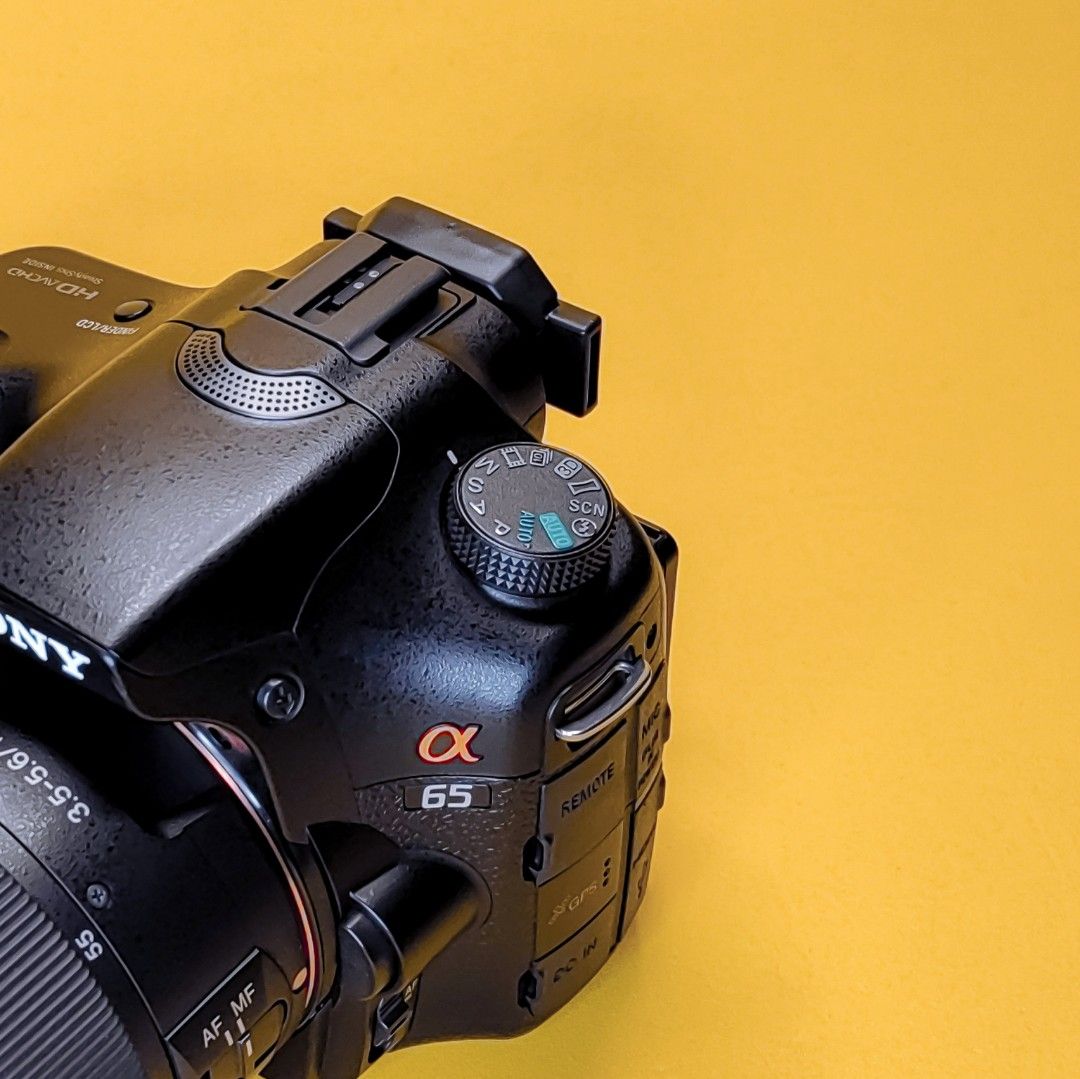 Sony SLT A65 Flipscreen Professional DSLR Camera (Category: Cameras) located in Balanga. Submitted by cyrin_camera (Listing ID 1371175653, Image 2). Description: 𝐑𝐔𝐒𝐇‼️For Sale Unahan nalang po!😱 𝐒𝐎𝐍𝐘 𝐒𝐋𝐓 𝐀𝟔𝟓 𝐅𝐥𝐢𝐩𝐒𝐜𝐫𝐞𝐞𝐧 𝟐𝟒𝐌𝐏 Professional DSLR Camera. With 𝐒𝐨𝐧𝐲 𝟏𝟖-𝟓𝟓𝐦𝐦 𝐋𝐞𝐧𝐬. 📸 Like Brandnew Only used a Few Times. 👌🏼 Test to sawa during Meetup 👌🏼 What you see is what you get 👌🏼 (𝟭𝟴,𝟬𝟬𝟬𝑷𝑯𝑷) �