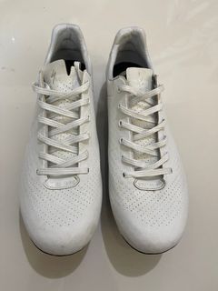 （分類：）位於 。 由 acebaiguen 提交（商品編號 1371295767，圖片 1）。簡介： 。