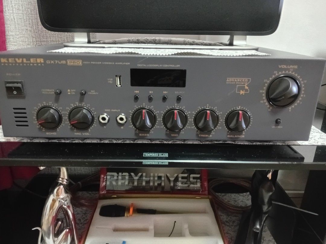Take all po (Category: Soundbars, Speakers & Amplifiers) located in Cavite. Submitted by jeremydylan02 (Listing ID 1371174171, Image 3). Description: take all kevler ampli, 2 crown speakers, karaoke mic 2 pcs,set harmann kardon sb35 plus glass table all in..